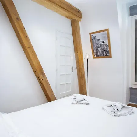 Appartement In Centre-ville Und Bergblick By Interhome